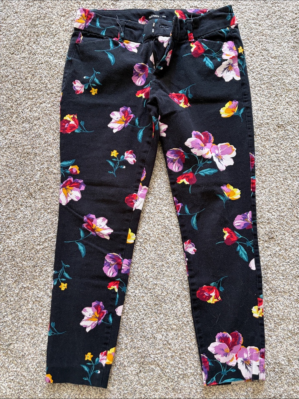 Old Navy Black Floral Pixie Pant